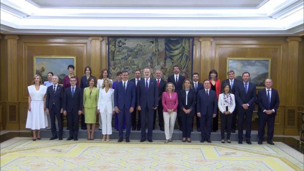 Pedro Sánchez asiste a la promesa de los ministros y ministras del nuevo Ejecutivo